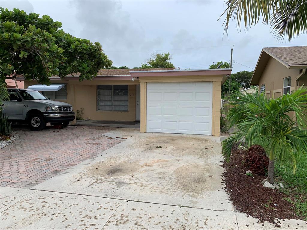 LAKE WORTH TOWN OF - Residential