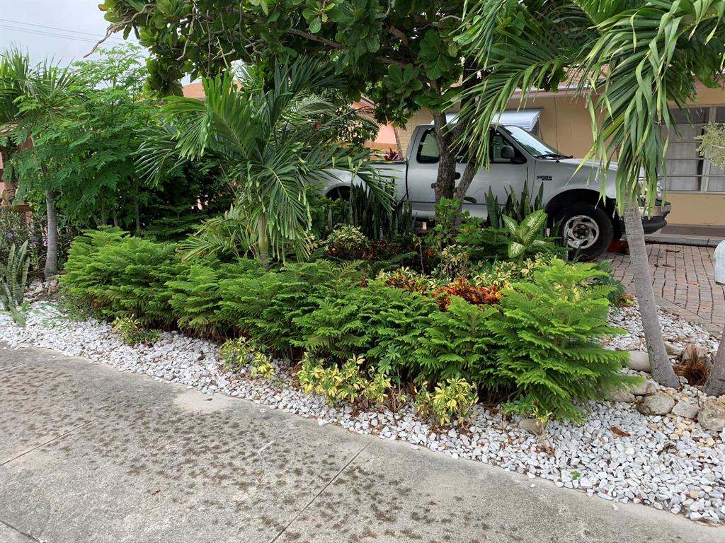 LAKE WORTH TOWN OF - Residential