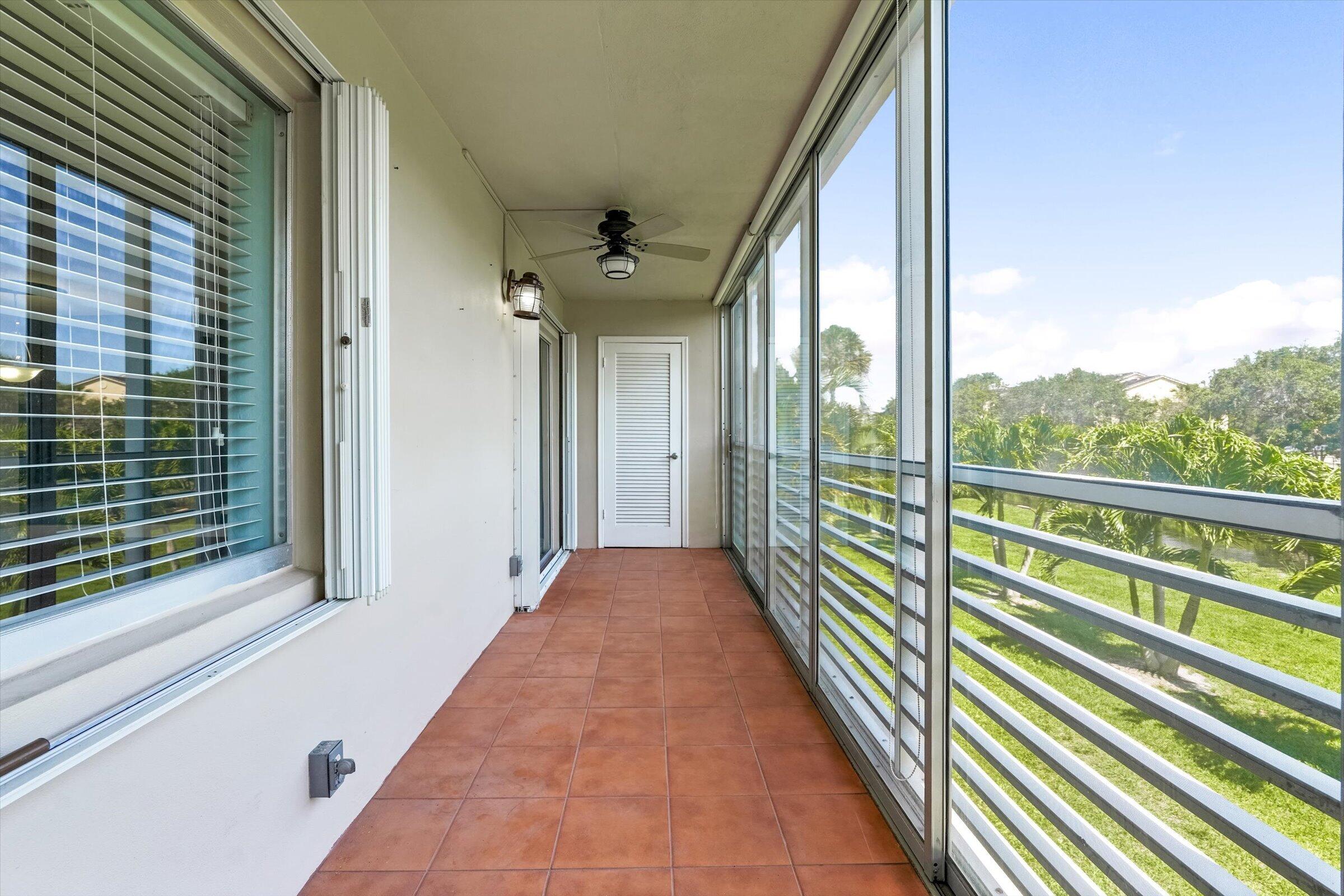 LAKE CLARKE GARDENS CONDO 23 - Residential