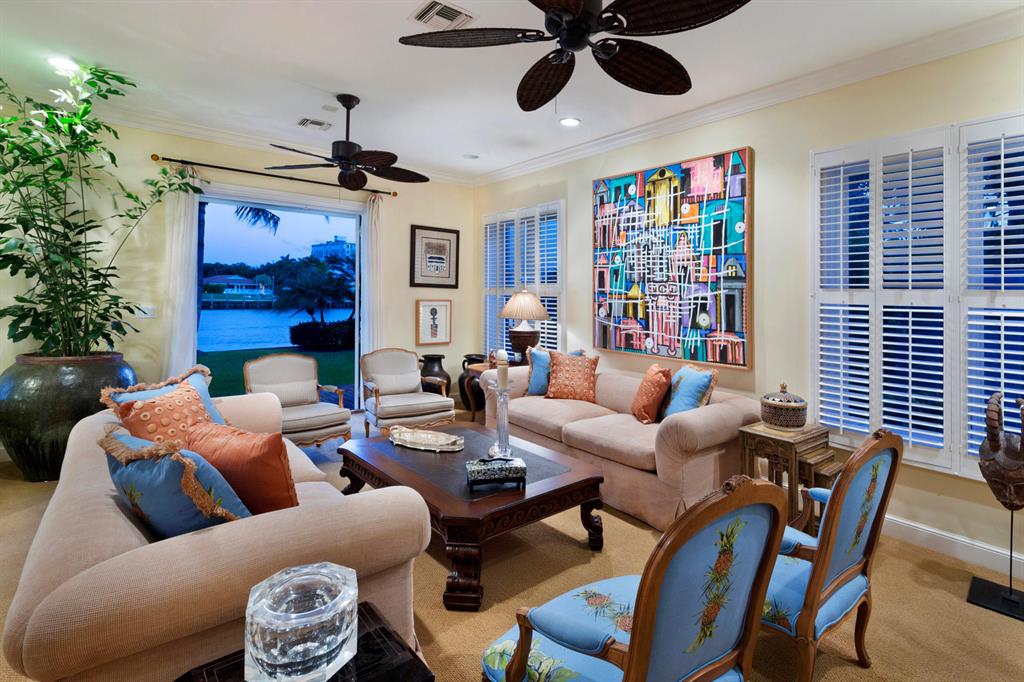 TROPIC ISLE - Residential