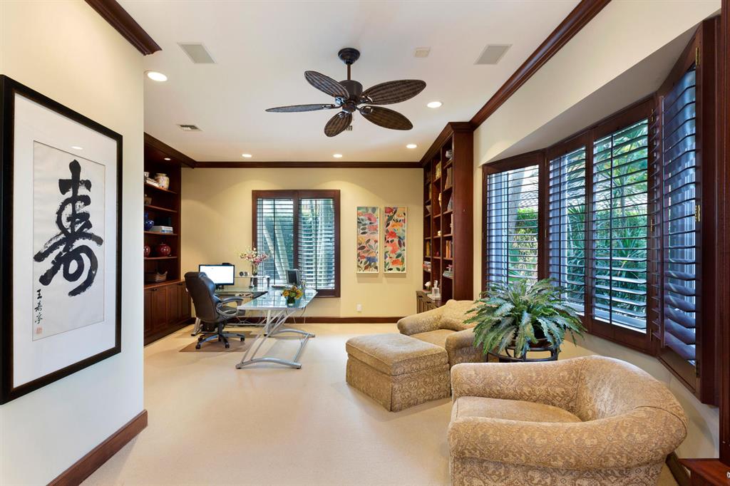 TROPIC ISLE - Residential