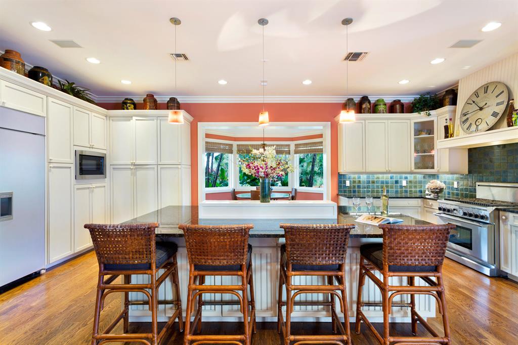 TROPIC ISLE - Residential