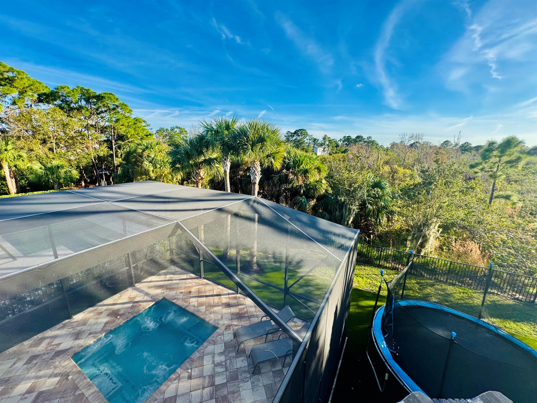 ALTON NEIGHBORHOOD - Residential