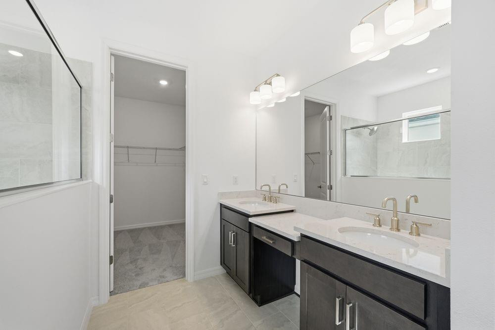 Veranda Oaks - Residential