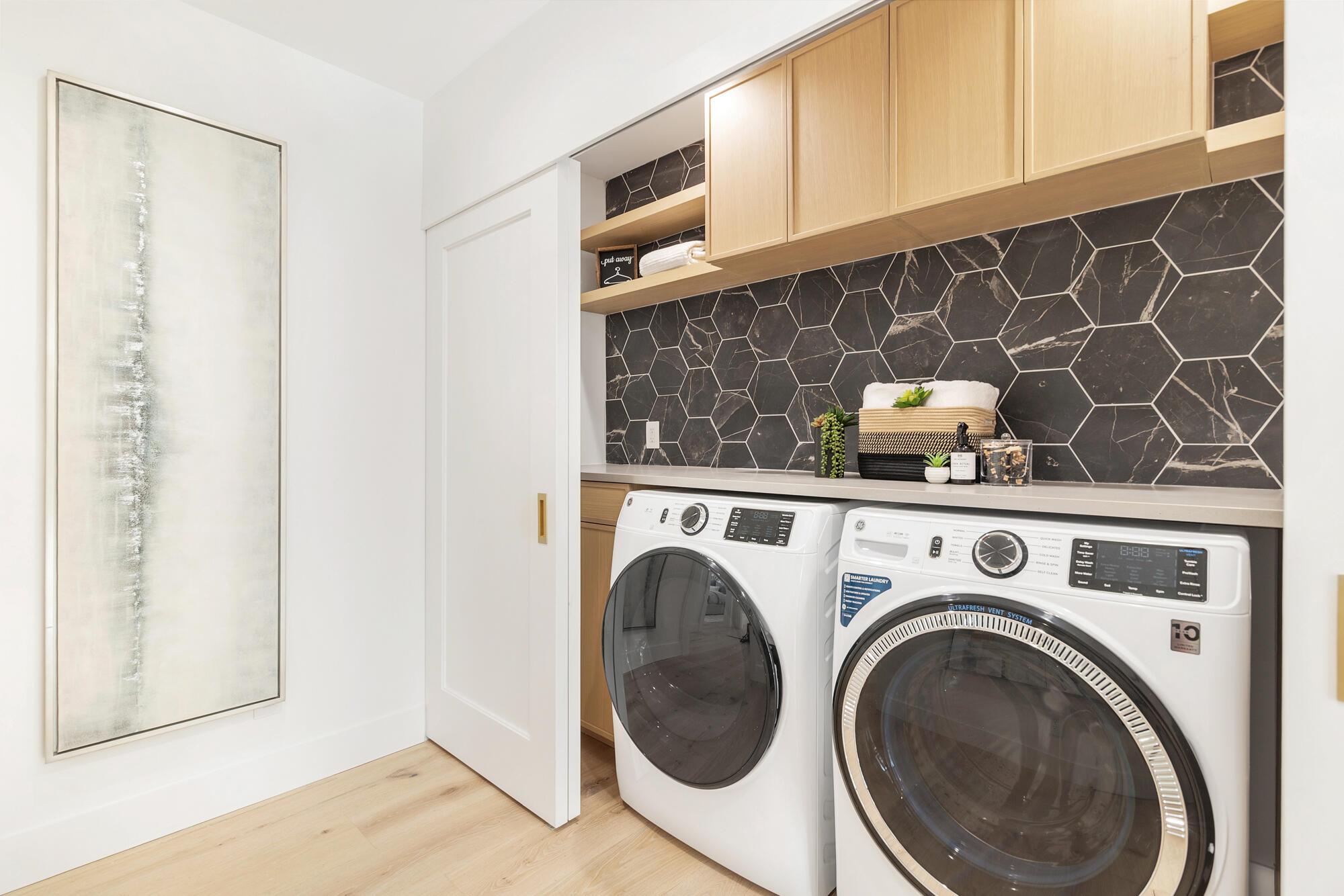 HOMEWOOD - Residential