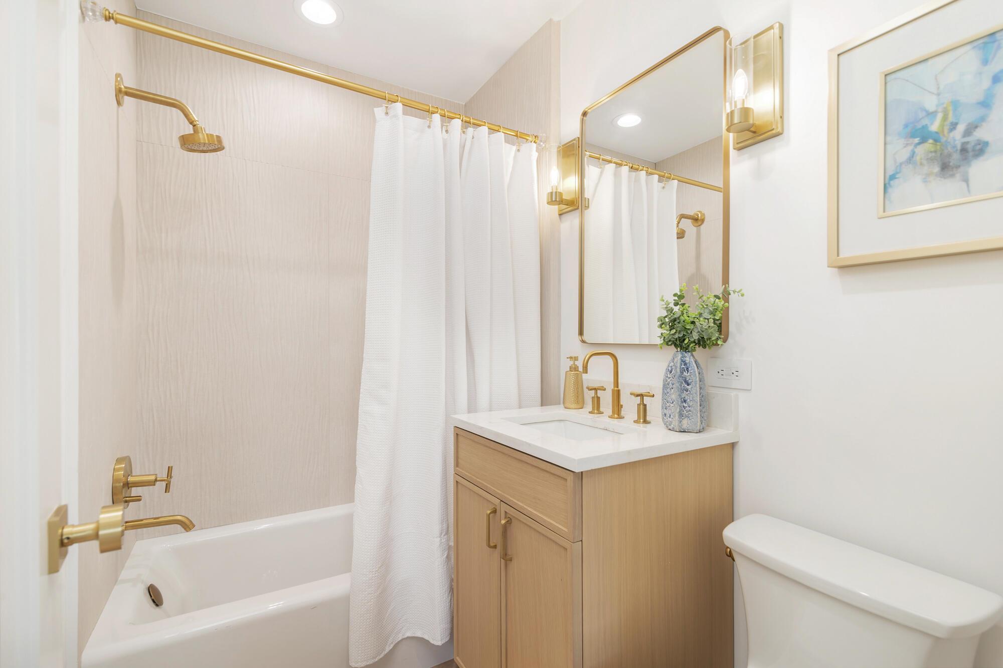 HOMEWOOD - Residential