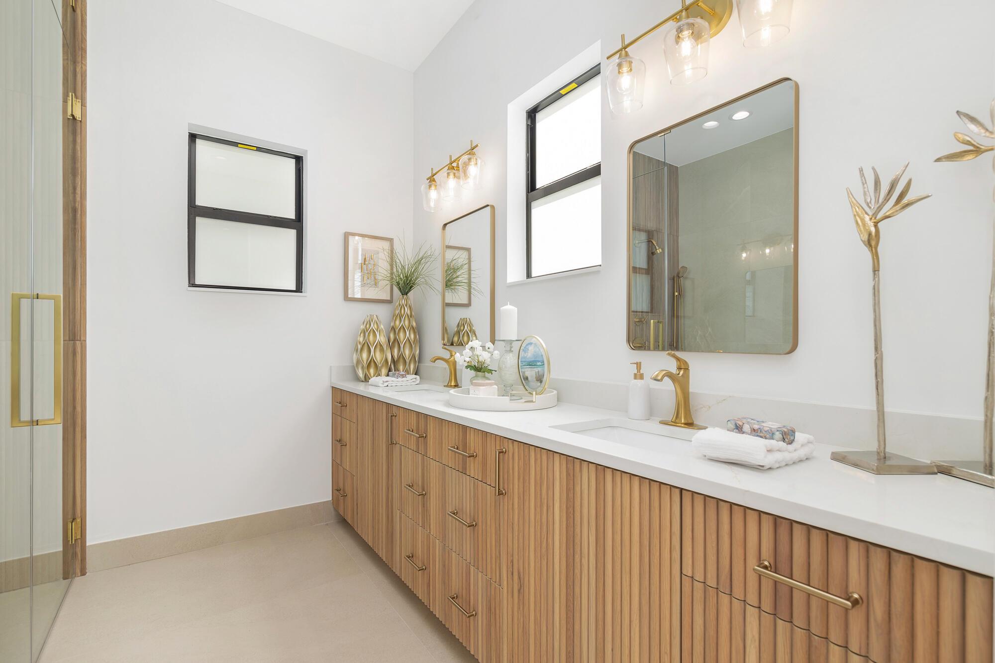 HOMEWOOD - Residential