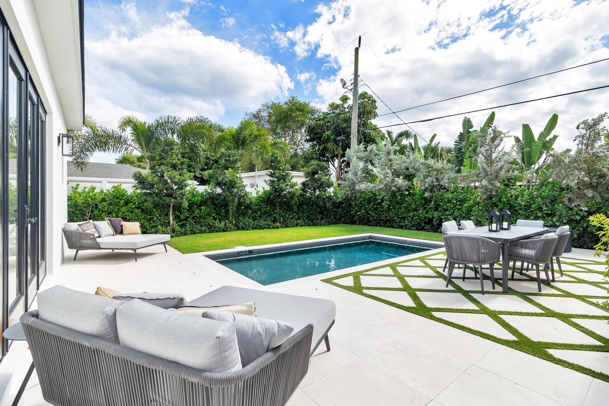 HOMEWOOD - Residential