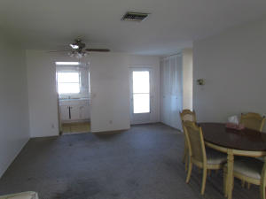 CRESTHAVEN VILLAS 2 CONDO - Residential