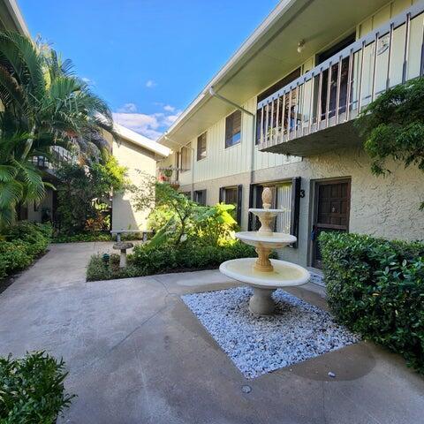Move-In Ready 2 Bedroom, 2 Bathroom Ground-Floor Rental in Desirable Community. This beautifully maintained condo features a spacious layout, large master bedroom and indoor laundry. Features include a screened-in lanai overlooking lush, landscaped greenery, offering a serene and private backdrop perfect for enjoying your morning coffee or winding down in the evening.Enjoy easy access to downtown Stuart, with its charming shops, restaurants, and entertainment. Close to beaches, grocery stores, and more.Community amenities include a sparkling pool, tennis courts, and recreational options for an active and social lifestyle.