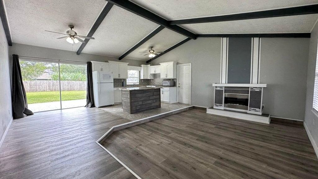 Photo of 717 SW Curry Street, Port St Lucie, FL 34983 (MLS # R11124644)