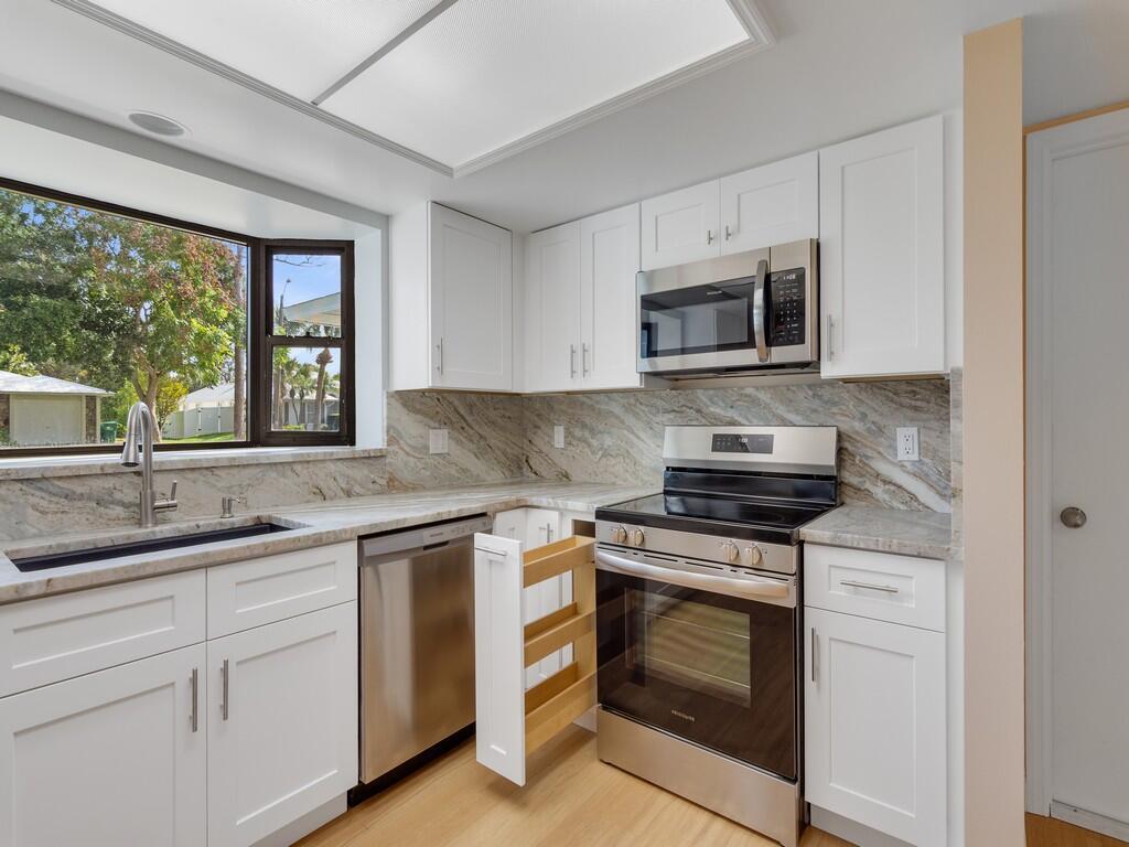 SEBASTIAN HIGHLANDS - Residential