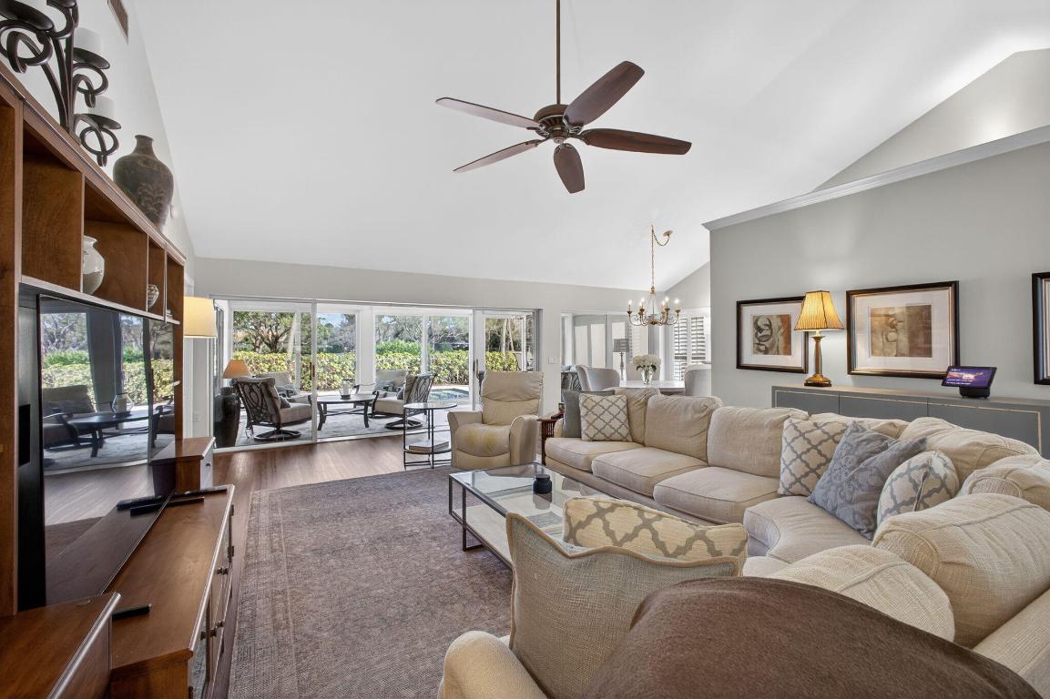 SARATOGA BAY - Residential