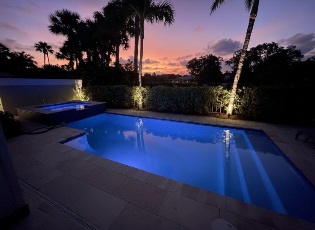 SARATOGA BAY - Residential