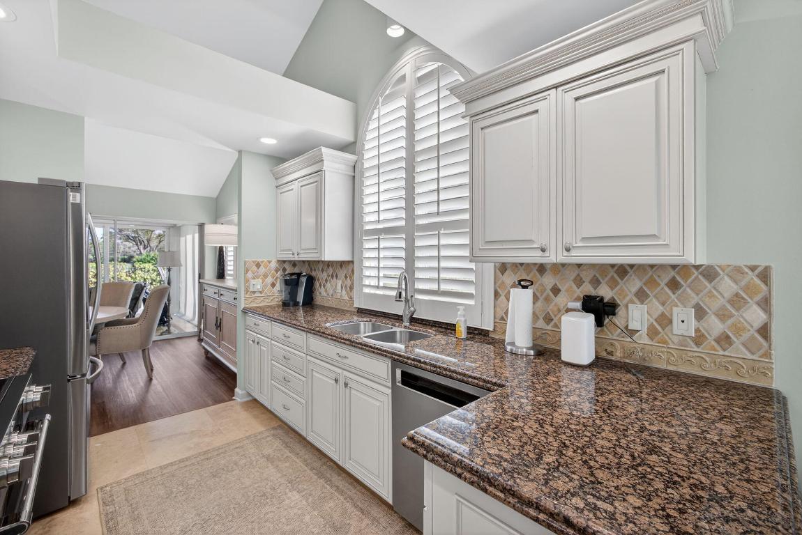 SARATOGA BAY - Residential