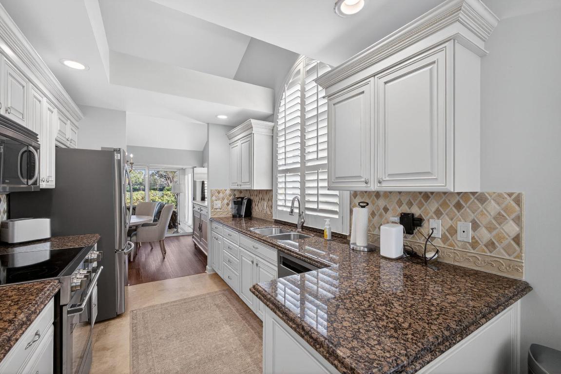 SARATOGA BAY - Residential