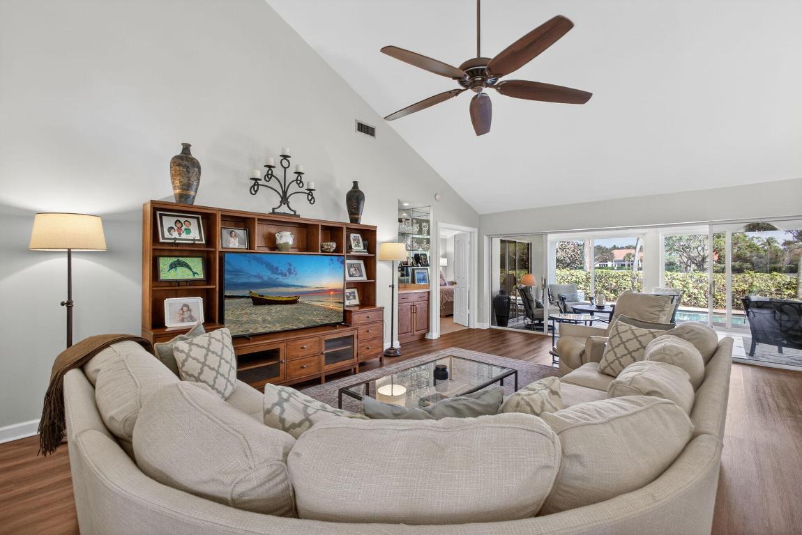 SARATOGA BAY - Residential