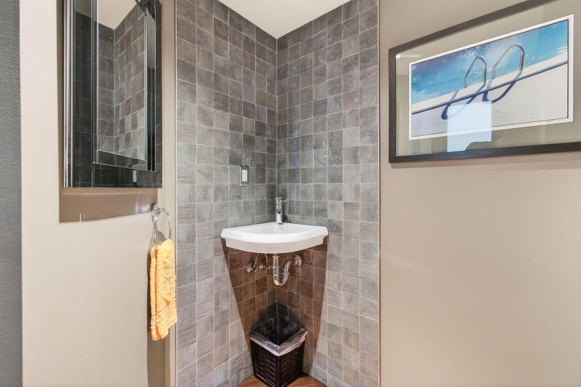 MARBELLA - Residential Lease