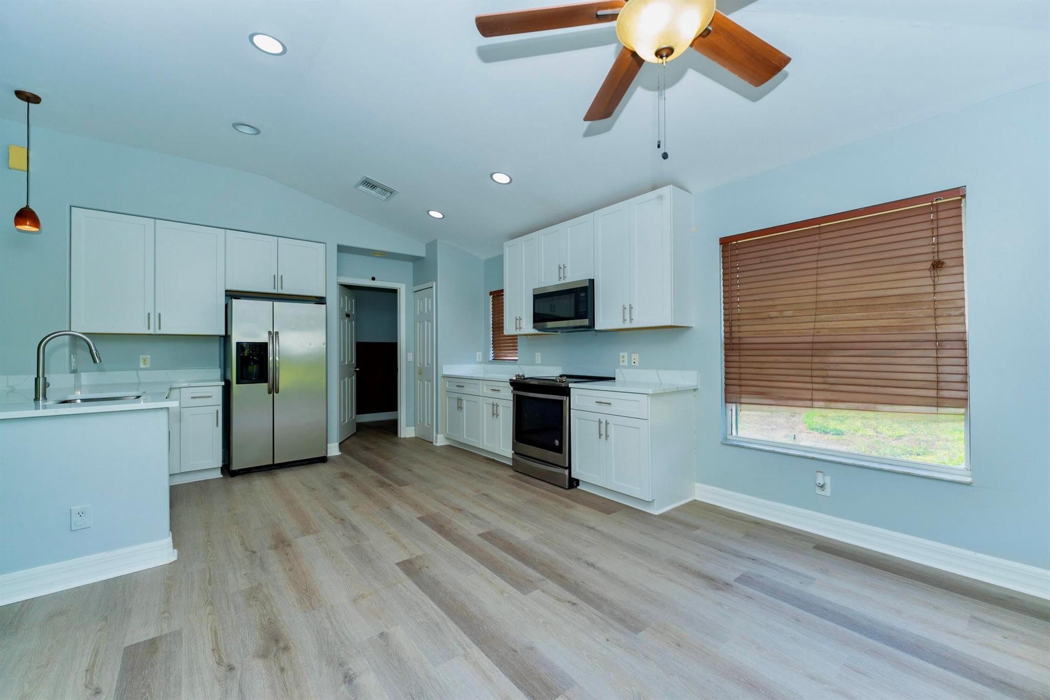 23-44-27-L4-01004.012A - Residential