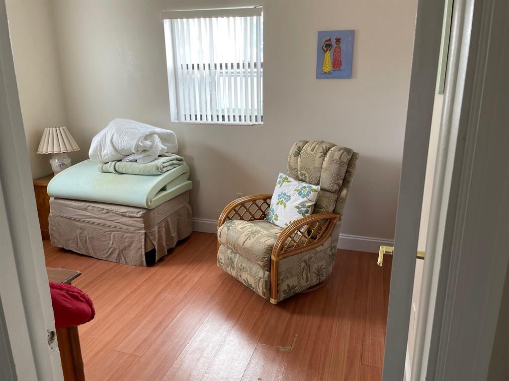 PALM SPRINGS VILLAGE 2 - Residential