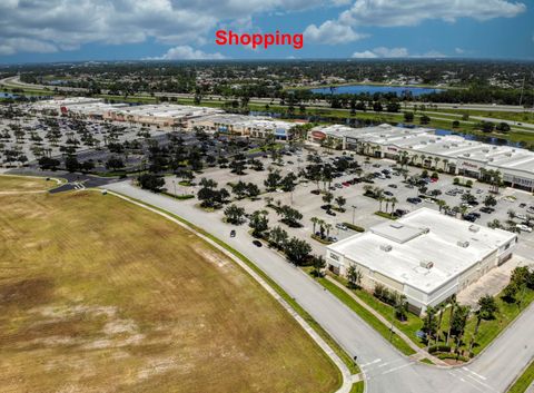 A home in Port St Lucie