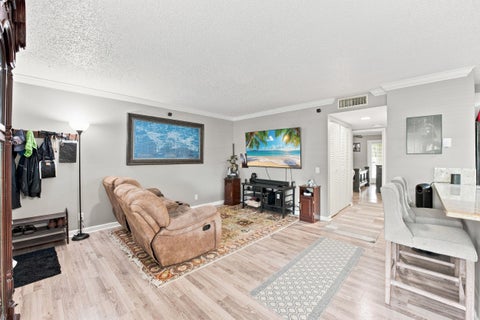 Tiny photo for 711 FOREST CLUB Drive #119, Wellington, FL 33414 (MLS # B26069784)