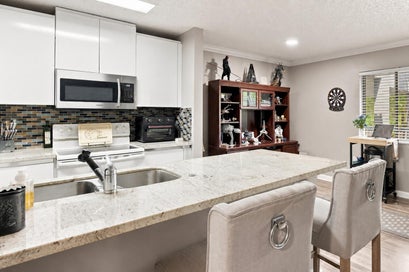 Wellington Condo Communities 711 FOREST CLUB Drive 119 Wellington FL 33414