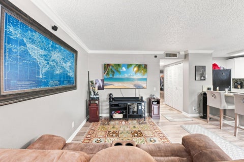 Tiny photo for 711 FOREST CLUB Drive #119, Wellington, FL 33414 (MLS # B26069784)