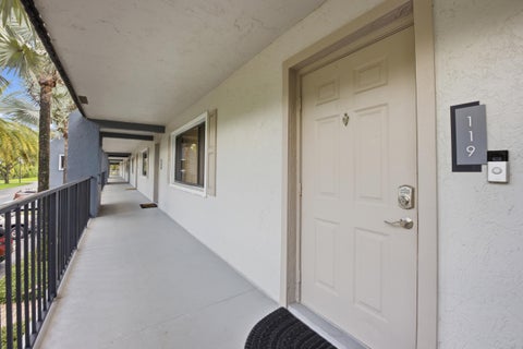 Tiny photo for 711 FOREST CLUB Drive #119, Wellington, FL 33414 (MLS # B26069784)