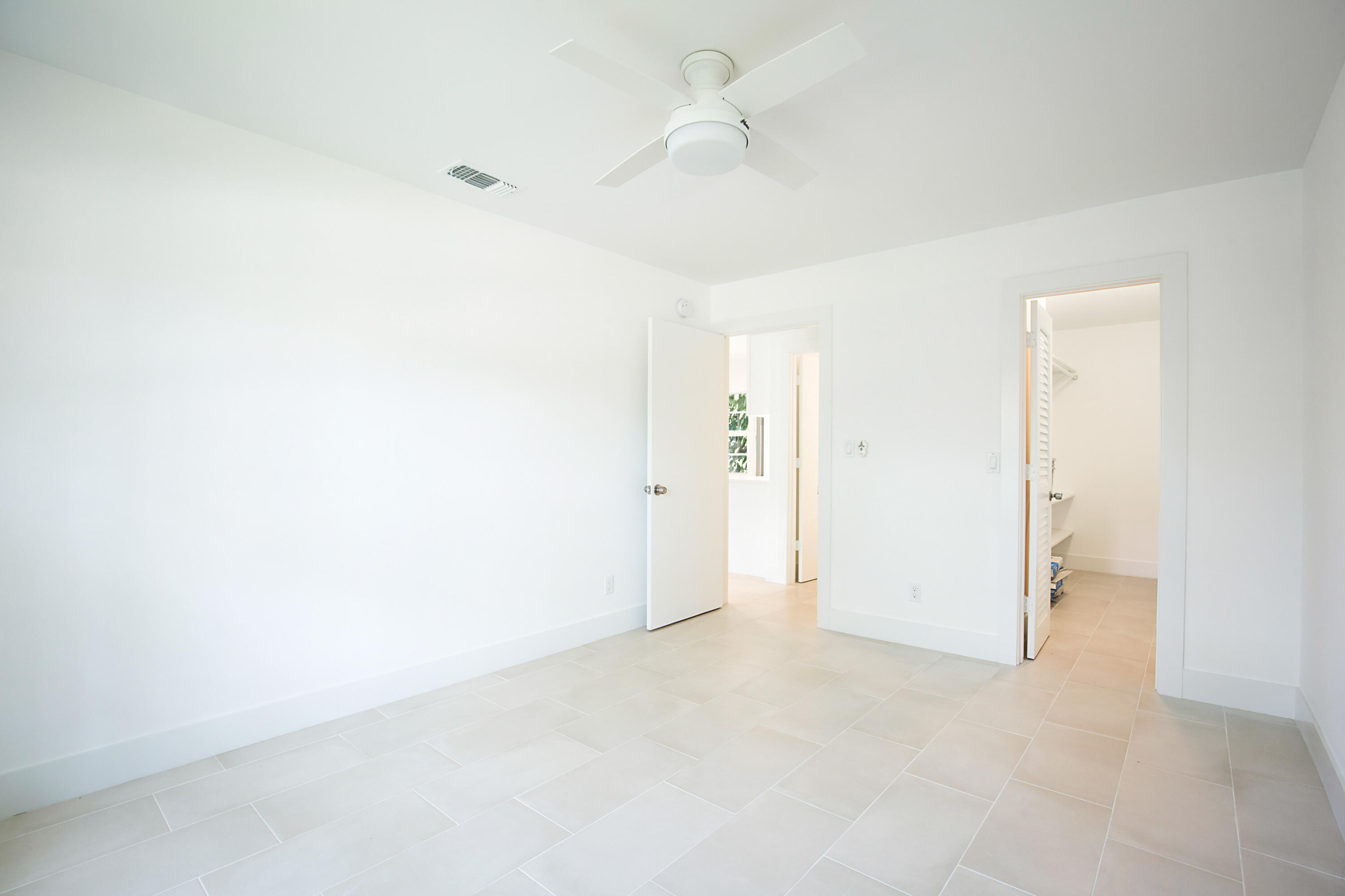 GRANDVIEW HEIGHTS - Residential Lease