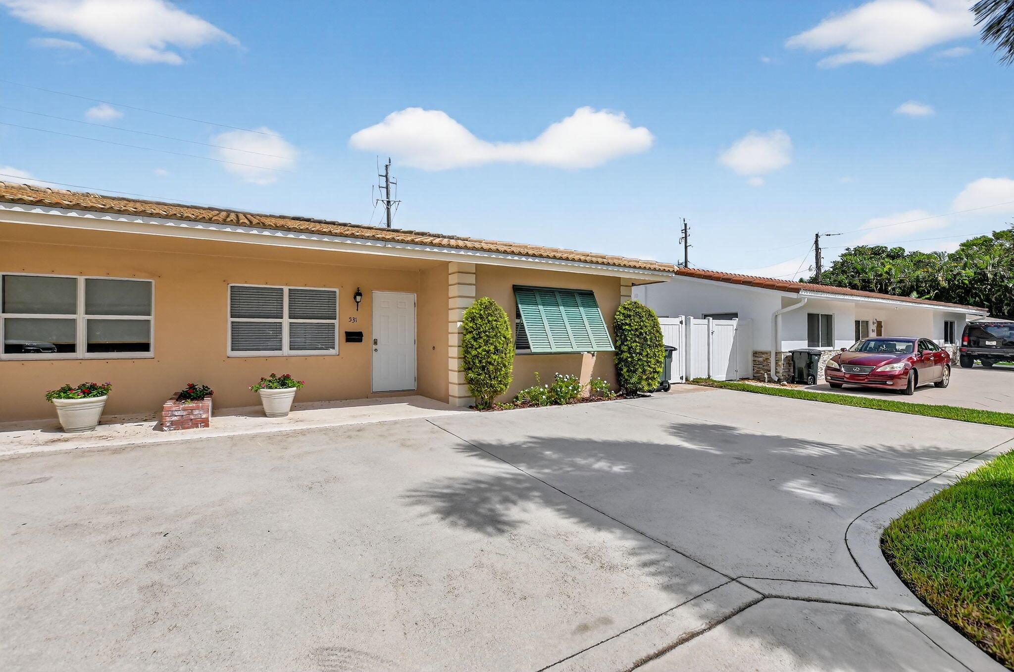 LAKE WYMAN SHORES - Residential Lease