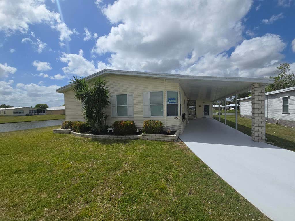 Photo of 6787 Yedra Avenue, Fort Pierce, FL 34951 (MLS # R11083081)