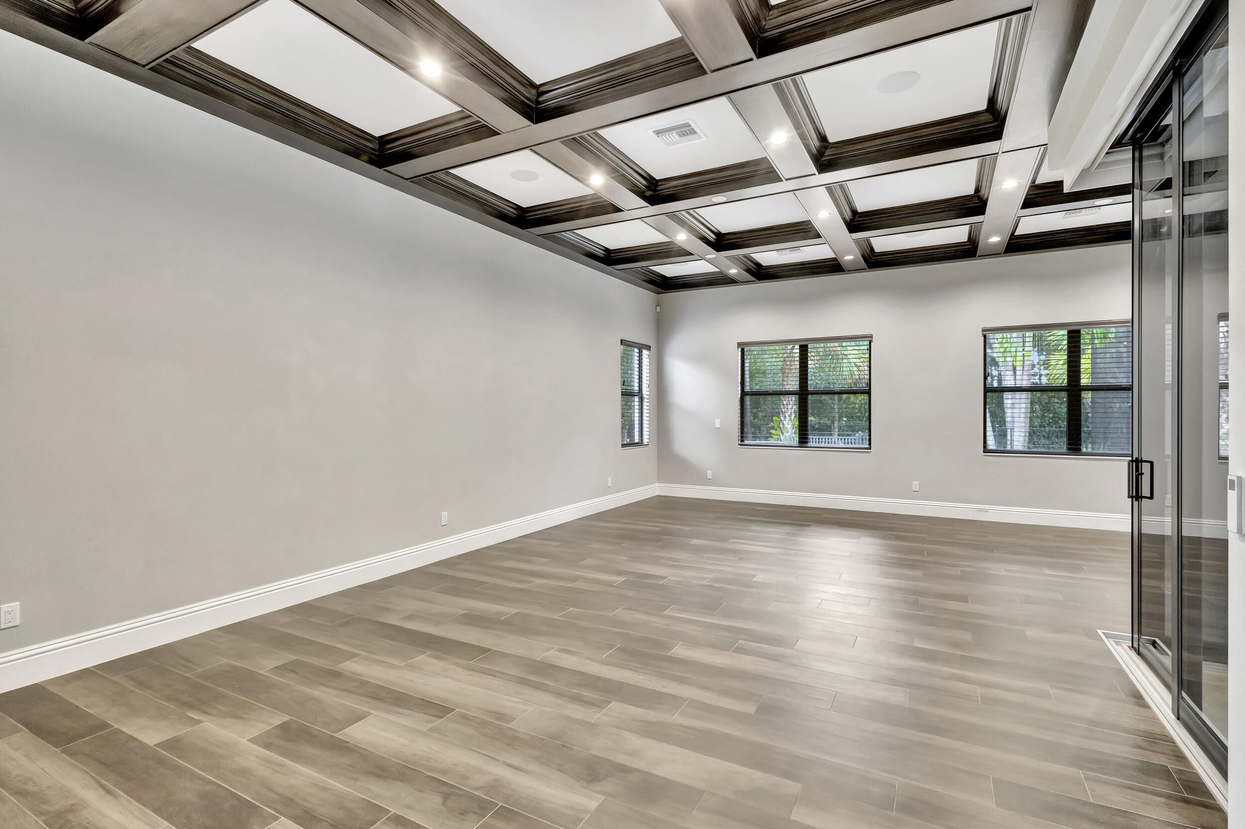 BANYAN LAKES 2 - Residential