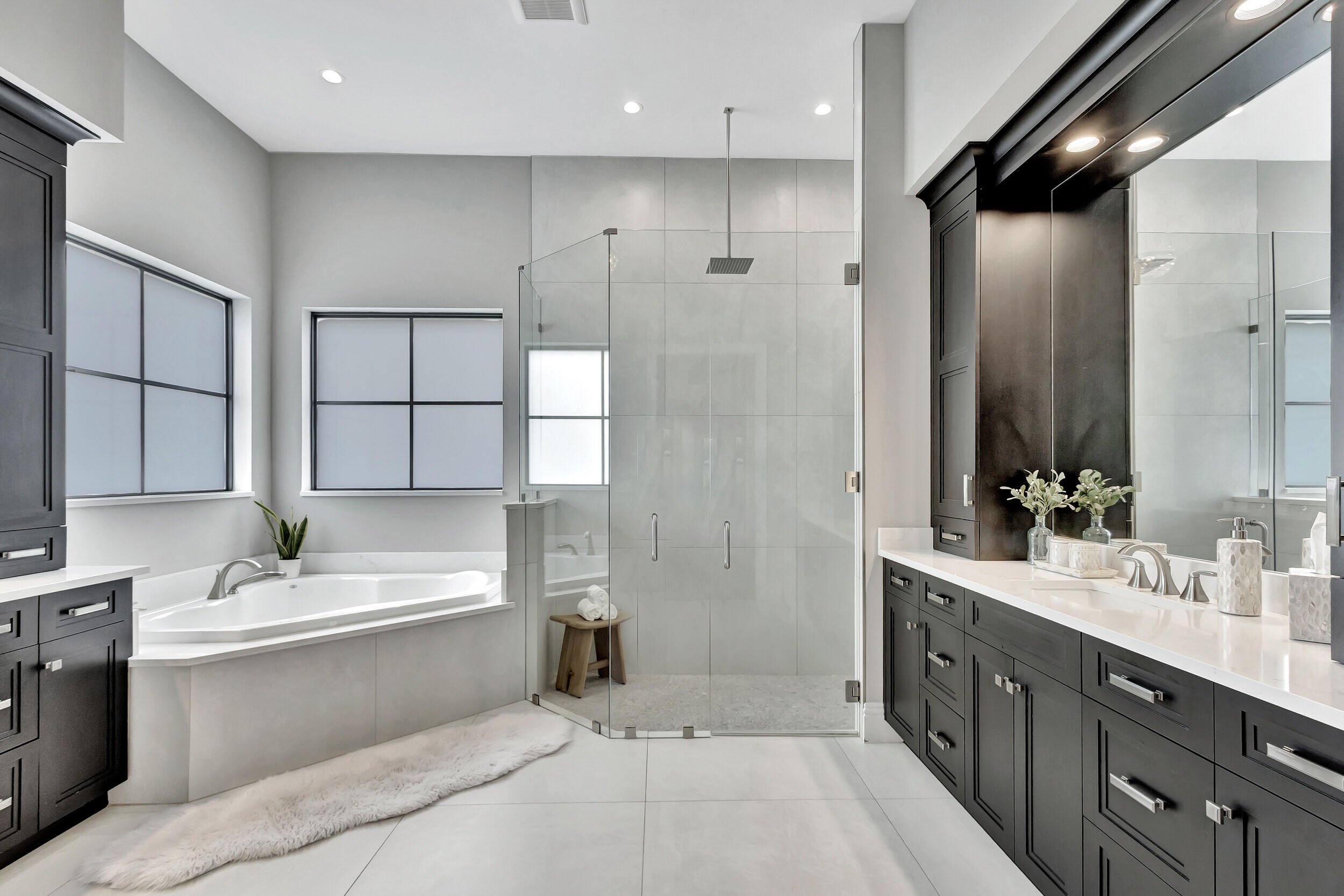 BANYAN LAKES 2 - Residential