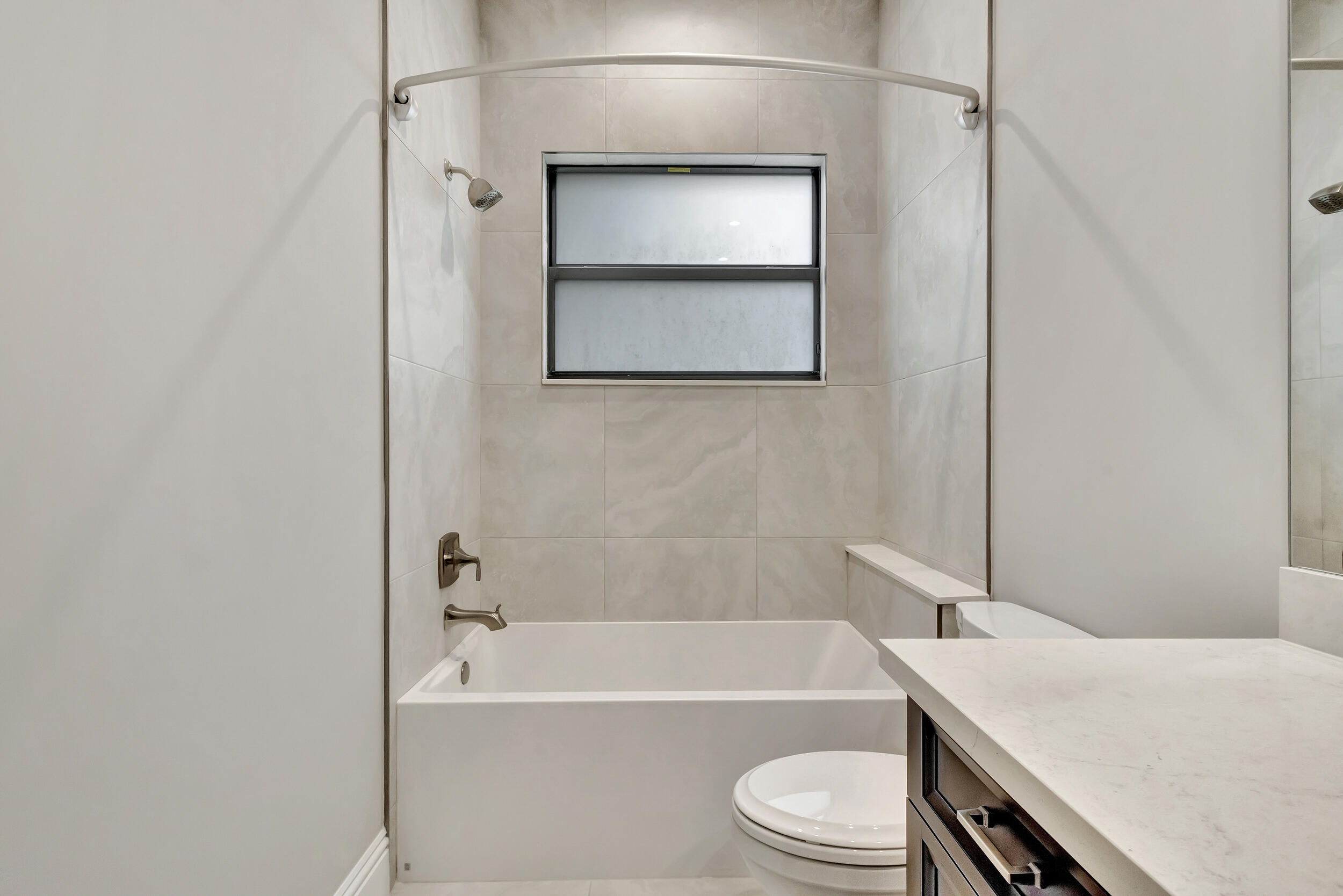 BANYAN LAKES 2 - Residential