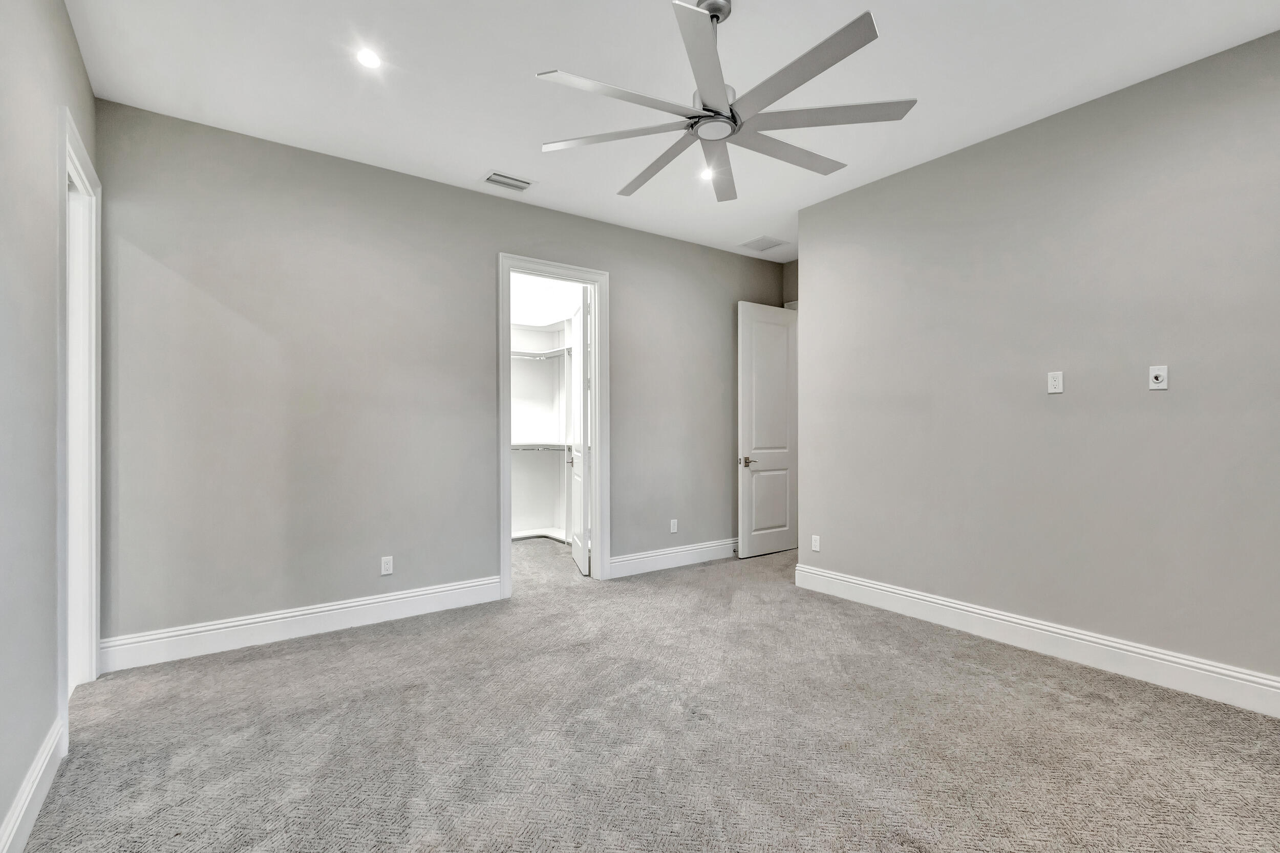 BANYAN LAKES 2 - Residential