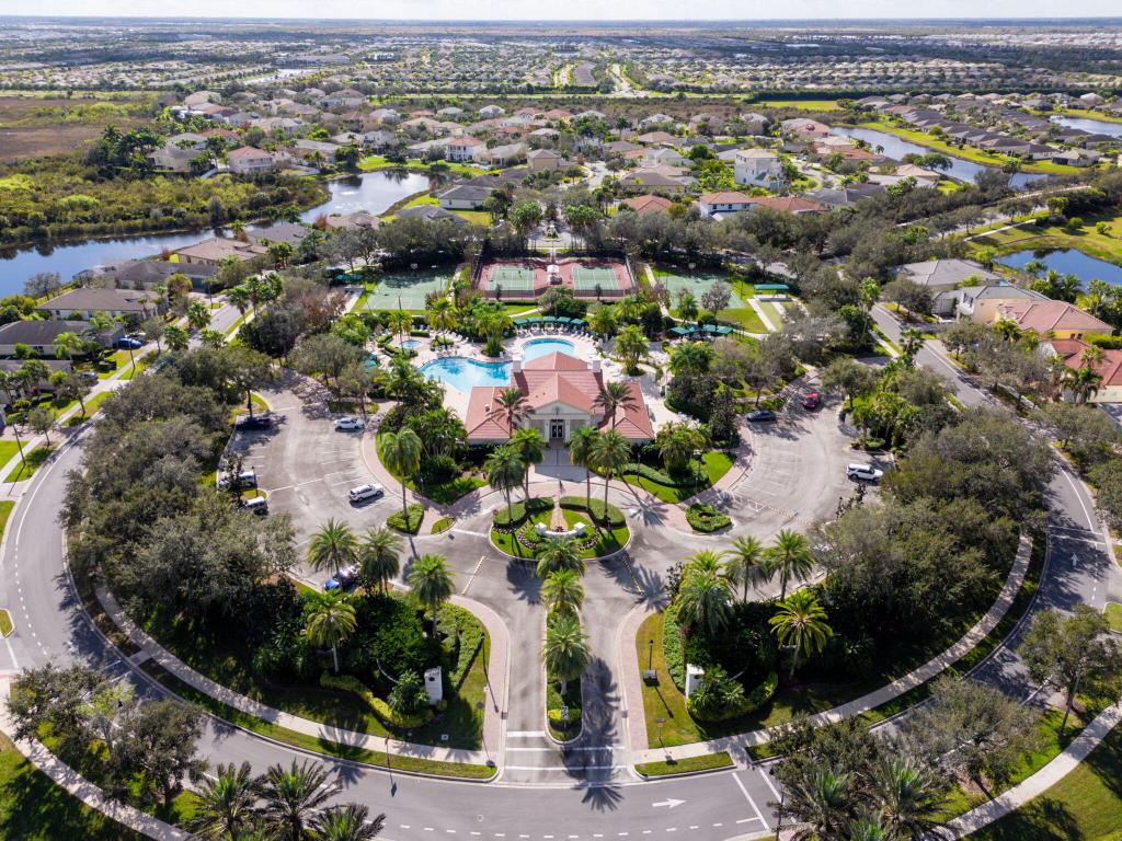 TRADITION PLAT NO 19 - Residential