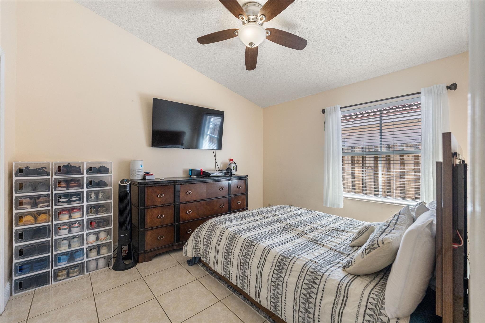 Coral Bay Rep Sec One - Residential