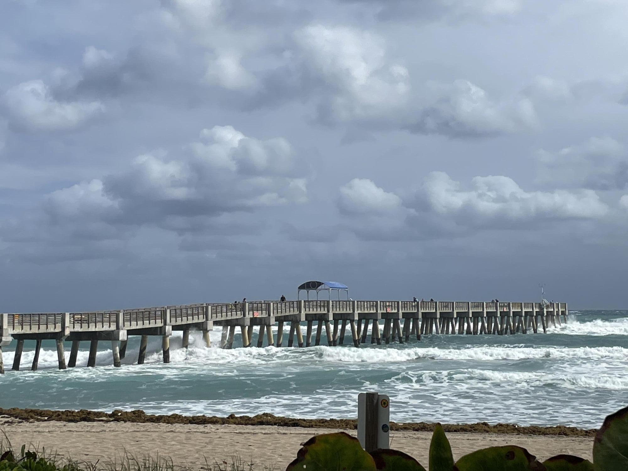 LAKE WORTH TOWN OF - Residential Lease