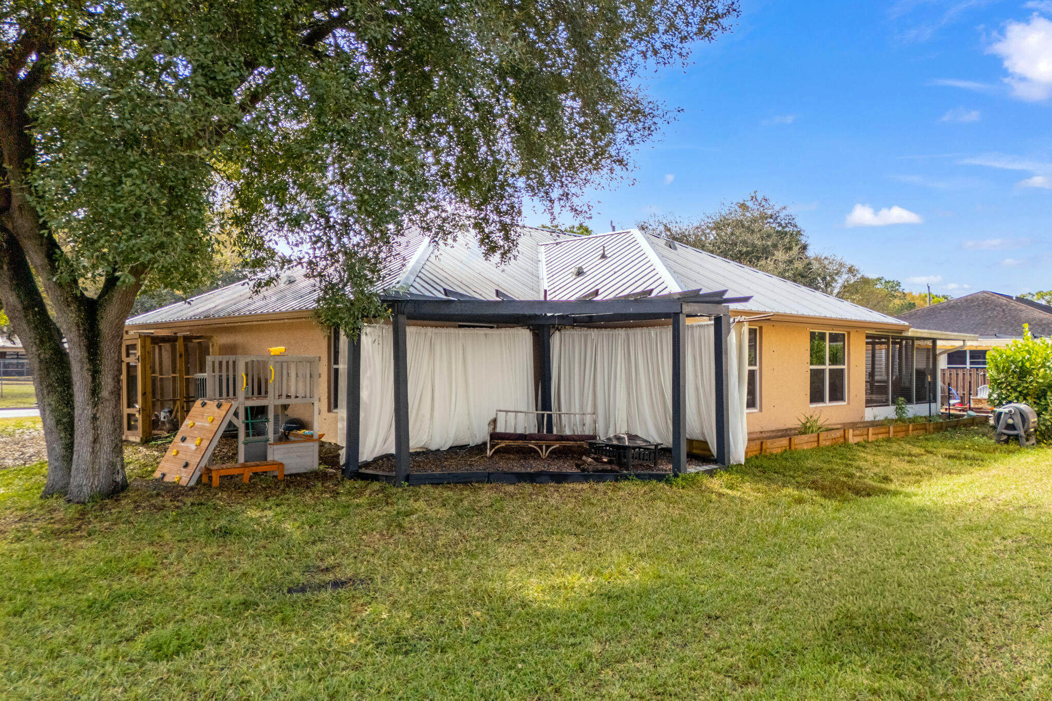 CONNORS GABLES REVISED - Residential