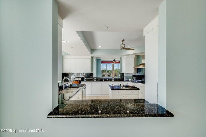 RIVER CLUB AT CARLTON CON - Residential