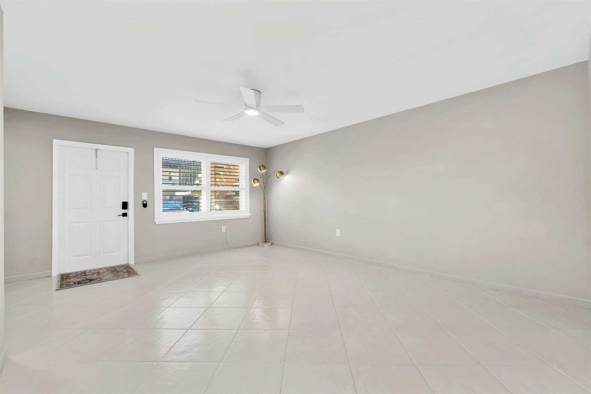 2600 S Kanner Highway Y5