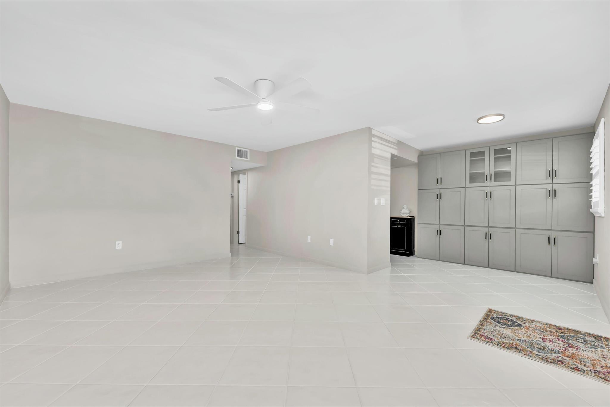 2600 S Kanner Highway Y5