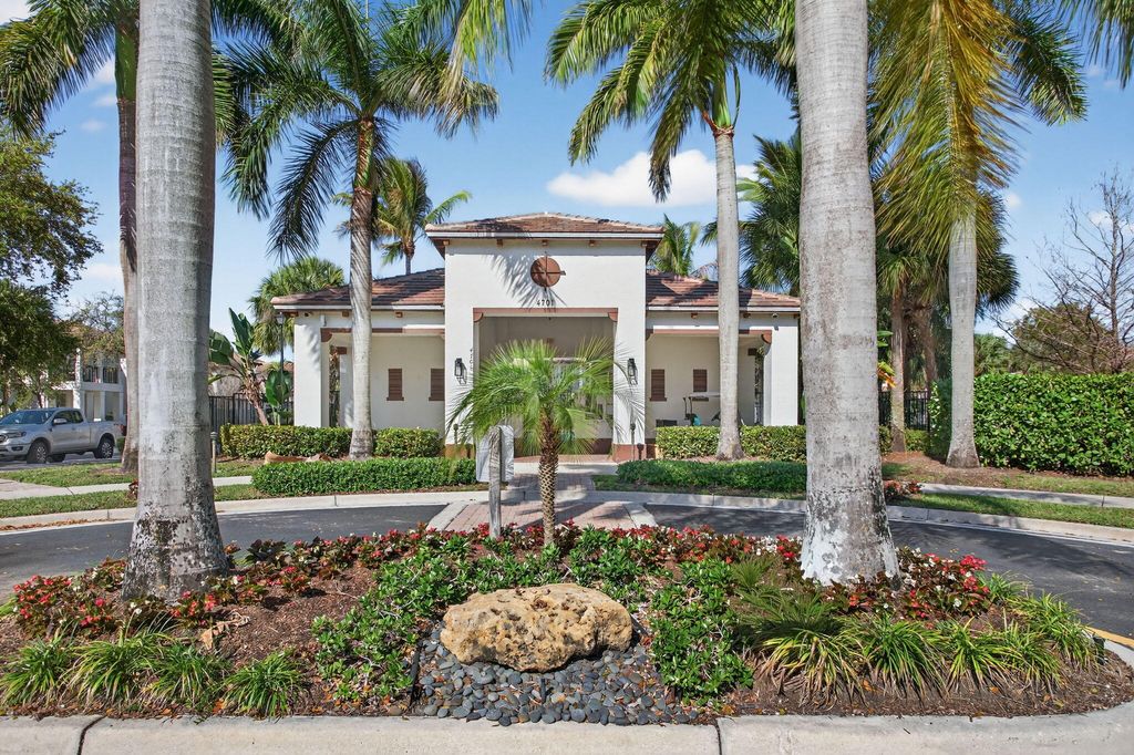 Photo of 4718 Monarch Way, Coconut Creek, FL 33073 (MLS # B26007133)