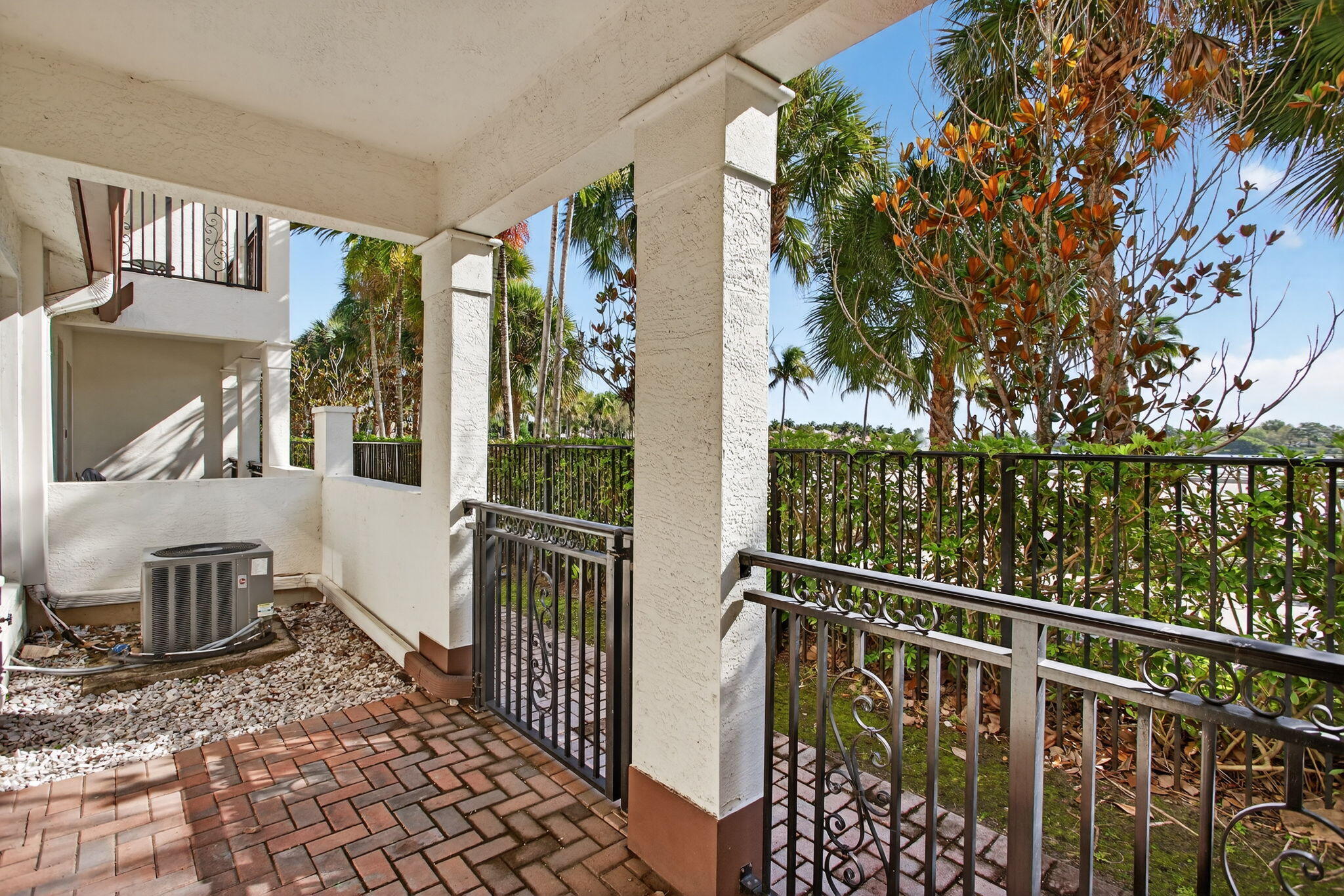 PALOMA LAKES PLAT - Residential