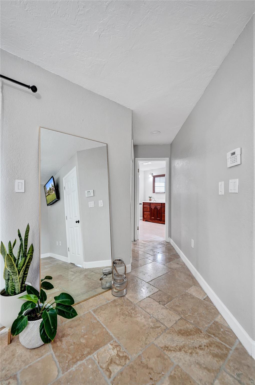 Jacaranda Villas 85-9 B - Residential