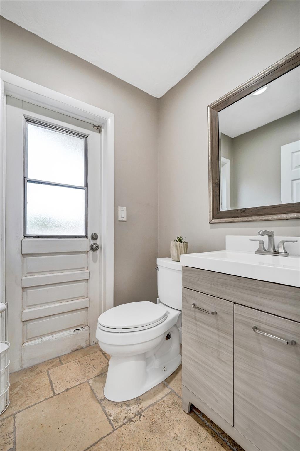 Jacaranda Villas 85-9 B - Residential