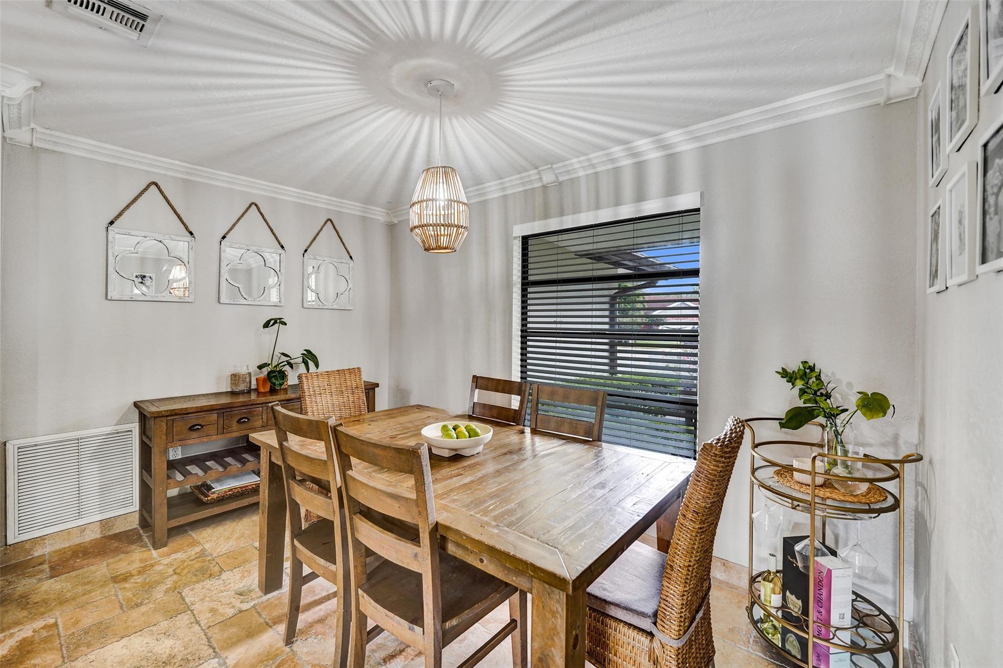 Jacaranda Villas 85-9 B - Residential