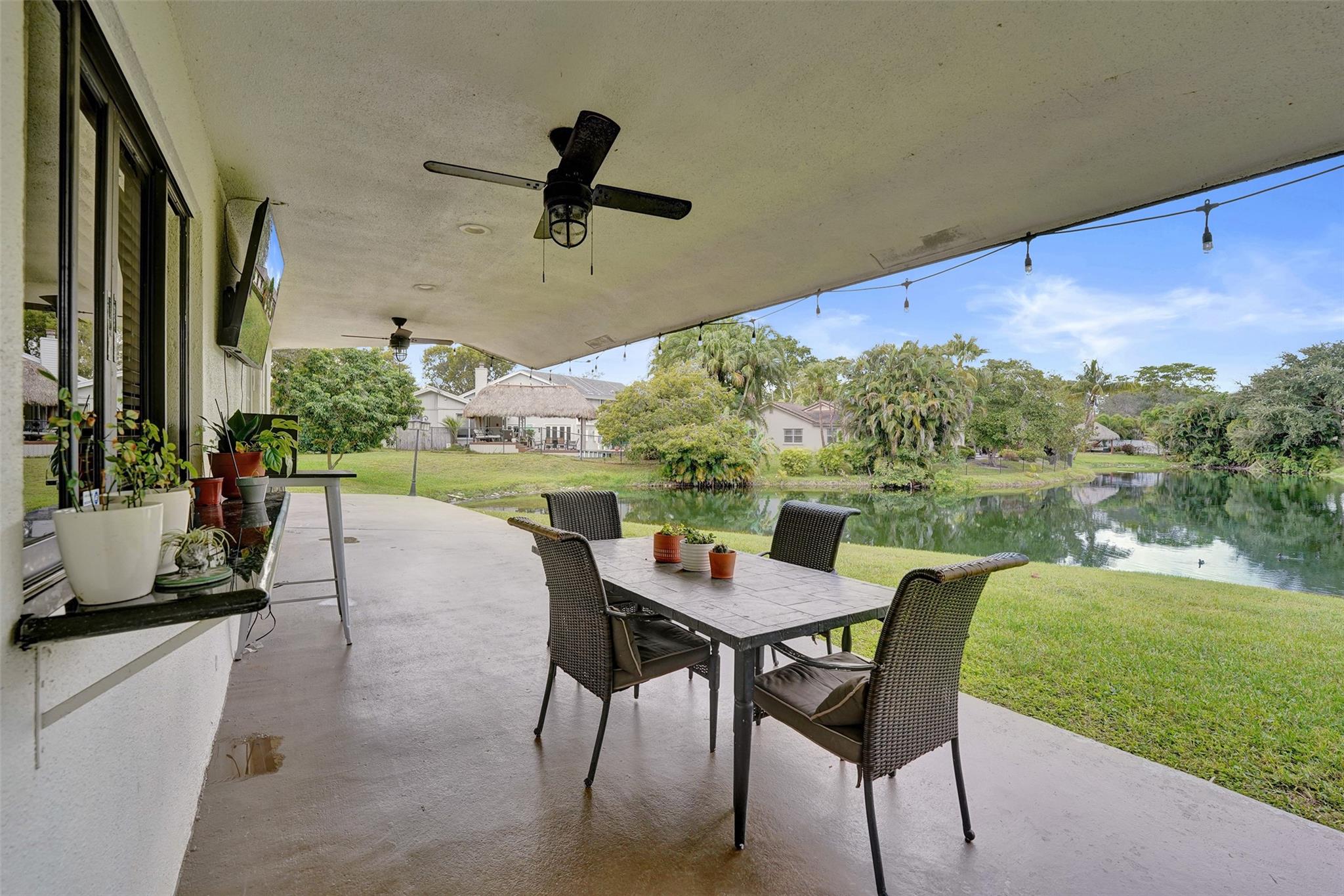 Jacaranda Villas 85-9 B - Residential