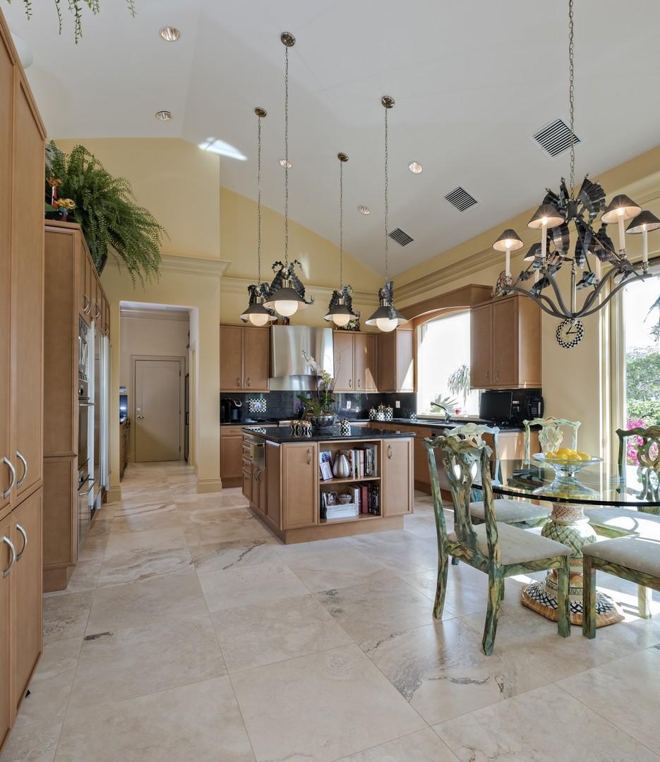 SAILFISH POINT PLAT 9 - Residential